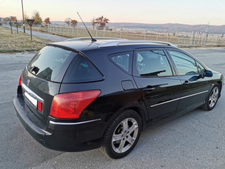 Peugeot 407